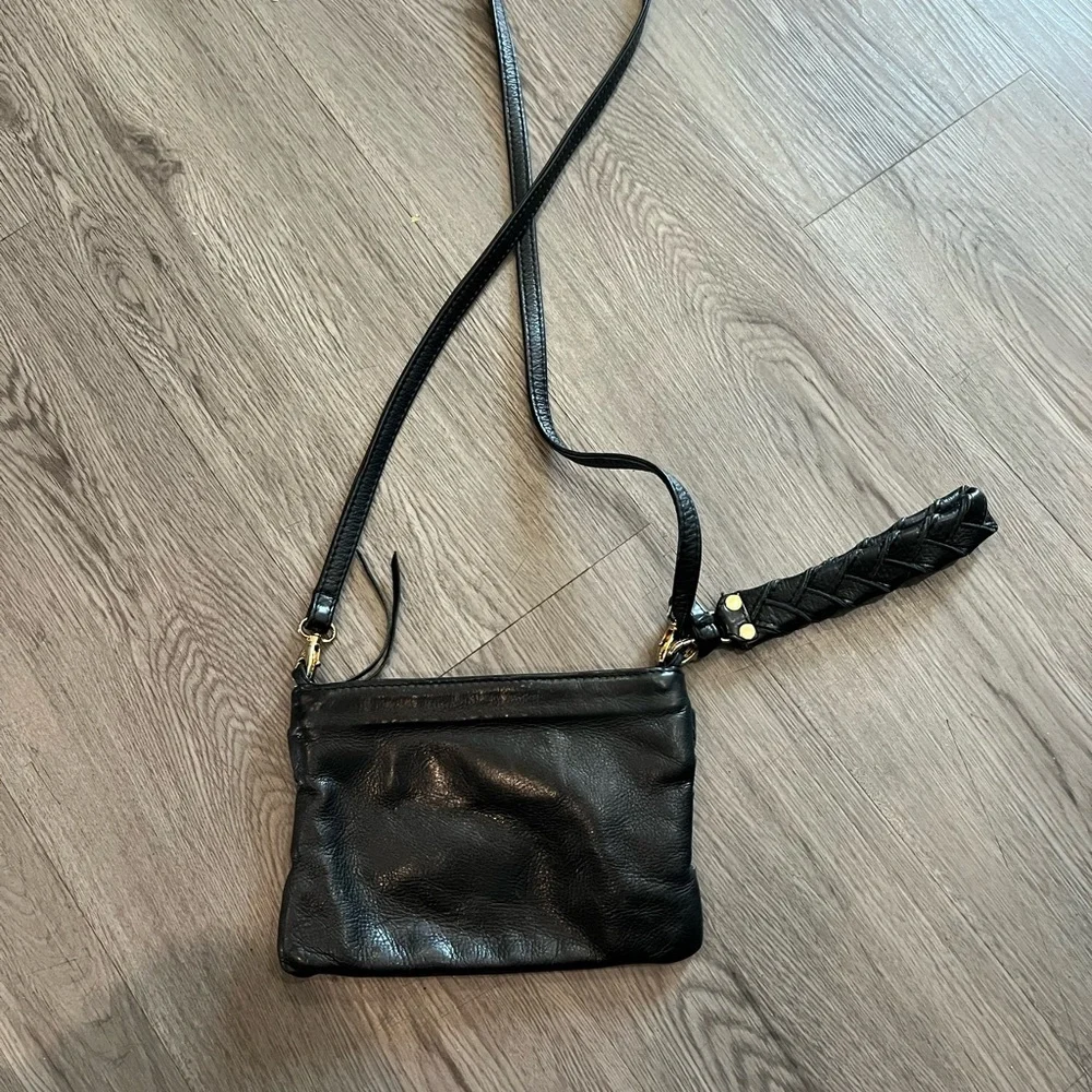 Elegant Black Leather Crossbody Bag Mceifford